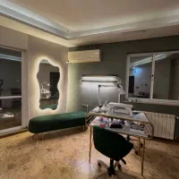 اجاره میز ناخن و مژه