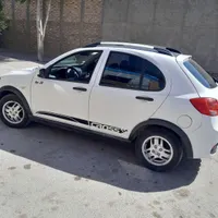 کوییک ۹۹ار سفید مشکی کم کار رنگ اسپرت کارمندی