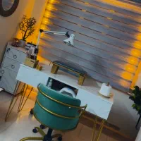 اجاره تخت مژه و میز ناخن