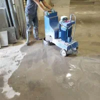 تعدادی کارگر ساده واپوکسی کار پیمانکاری