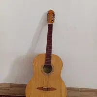 گیتار mohit در حد نو