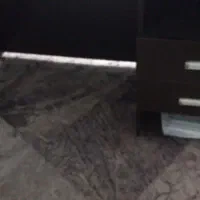 میز اداری تمیز در حد نو