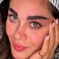 میکروکاشت ابرو مهرزاد شعبه اصلی