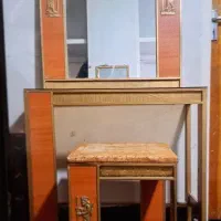 تخت خواب دونفره ومیز ارایش با خوشخواب|تخت و سرویس خواب|مرودشت, ژیان|دیوار