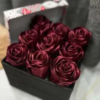 گل رز جاودان