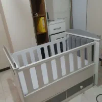تخت کودک و نوجوان