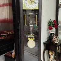 ساعت دیواری