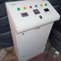تابلوفرمان ایستاده دستگاهای صنعتی کنترول ولتاژ.دما