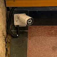 سیمکشی دوربین نصب پروژکتورLED سیم کشی