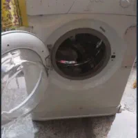 لباسشویی ۵کیلویی ایندوزیت ایتالیا سالم بشرط