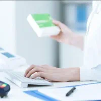 استخدام تکنسین نسخه پیچ داروخانه همراه با آموزش