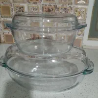 تابلو فرش  و قابلمه و مرغ خوری پیرکس