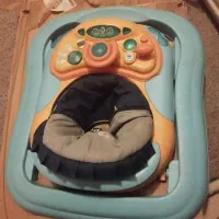 صندلی و روروک وتخت کنار مادر|اسباب و اثاث بچه|تهران,  امام زاده قاسم (نیاوران)|دیوار