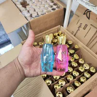 پخش عمده عطر فیکسرشیشه عطر،از بهترین شرکتهای دنیا|آرایشی، بهداشتی، درمانی|اندیشه, اندیشه فاز ۱|دیوار