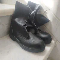 پوتین سربازی به فروش می رسد