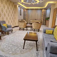 خیابان-ارتش-آپارتمان-104متری-دوطرفه-نور