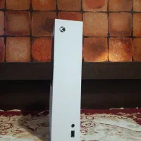 XBox S ایکس باکس به همراه 2 دسته و 2 باتری شارژی|کنسول، بازی ویدئویی و آنلاین|رشت, پیرسرا|دیوار