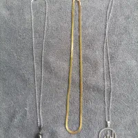 سه عدد زنجیر