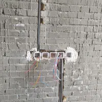 سیم کشی برق ساختمان و لوله کشی آب و فاضلاب|خدمات پیشه و مهارت|سراوان, |دیوار