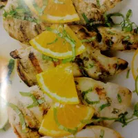 تلفن چی و صندوق دار جهت کبابی