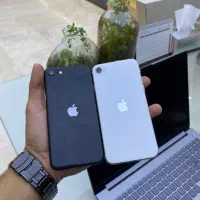 ایفون se 2020