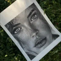 نقاشی چهره سیاه قلم، هدیه تولد