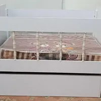 تخت گهواره ای کنار مادر کاملا نو