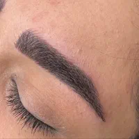 خدمات و آموزش تخصصی آرایش دائم میکرو ابرو چشم لب|خدمات آرایشگری و زیبایی|قم, دورشهر|دیوار