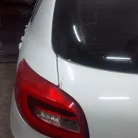 چراغ ۲۰۷ فابریکی در حد