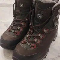 کفش کوهنوردی زنانه لوا (Lowa) lavena ll سایز 38