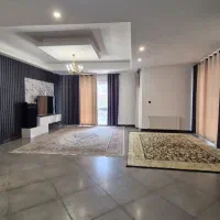 فروش آپارتمان ۱۲۲ متری / فول امکانات / ۳ سال ساخت