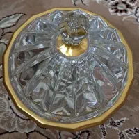 شکلات خوری لب طلایی