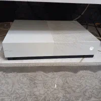 کنسول xbox one s دو دسته ۱ ترابایت