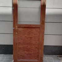 یک عدد درب آلومینیومی سالم
