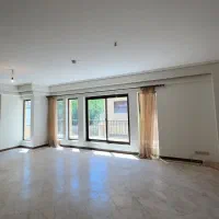 باغ دریاچه - بهترین لوکیشن - سه خواب|اجارهٔ آپارتمان|اصفهان, باغ دریاچه|دیوار