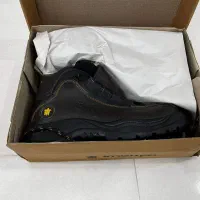 دو جفت کفش کار مهندسی و کوهنوردی|کیف، کفش، کمربند|شهریار, شهرک وائین|دیوار