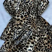 لباس زیر زنانه و مردانه|لباس|شوش, |دیوار