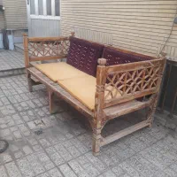 تخت سنتی چوبی باغی یا کافه ای و رستورانی و منزل