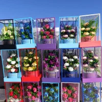 باکس گل شیشه مکعبی