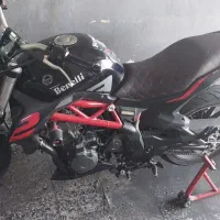 بنلی۳۰۰ مدل ۱۴۰۰