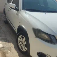 کوییک r مدل1399 شاسی سالم