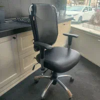 صندلی مدیریتی