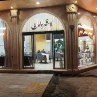استخدام آشپز و صبحانه زن سلف سرویس هتلی