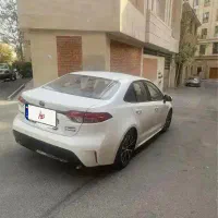 تویوتا لوین ۱۸۰۰ هیبرید-با آپشنهای فابریک نصب شده|خودرو سواری و وانت|تهران, تجریش|دیوار