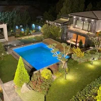 برقکار ساختمانی و صنعتی برق کاری لاینر و نورپردازی