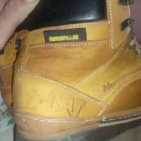 بوت کاترپیلار اصلی|کیف، کفش، کمربند|قم, مهر آباد|دیوار