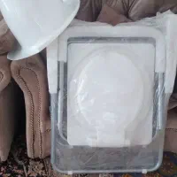 دوعدد توالت فرنگی