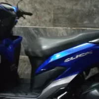 کلیک ۱۸۰ در حدصفر مدل۱۴۰۱ بهترین رنگ|موتورسیکلت|بروجرد, |دیوار