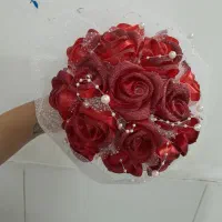 دسته گل عروس رز قرمز|گل مصنوعی|یزد, |دیوار