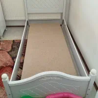 فرش تخت تک نفره و یخچال